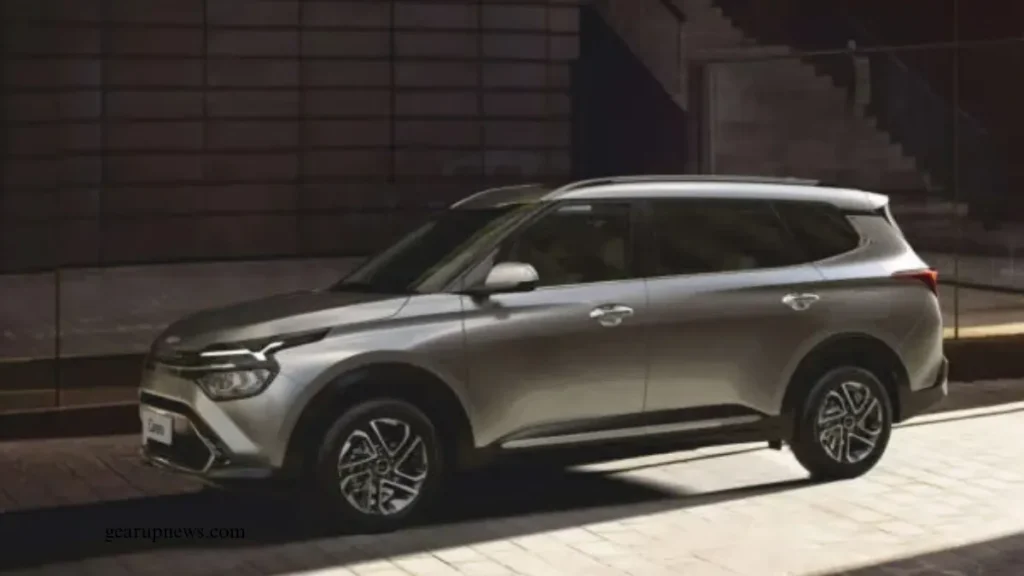 detalis of New Kia Carens