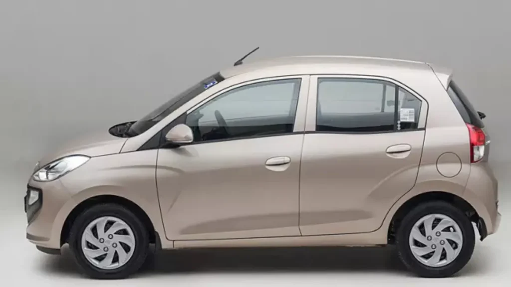 detalis about Hyundai Santro