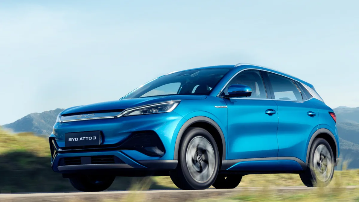 2025 byd atto 3