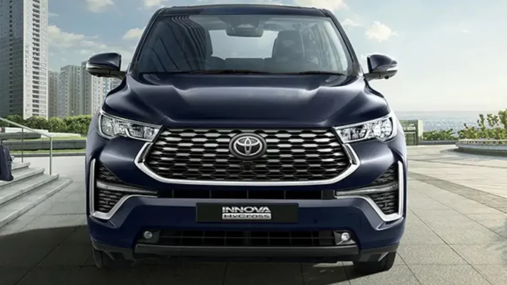 2025 Toyota Innova Hycross front view with bold SUV design