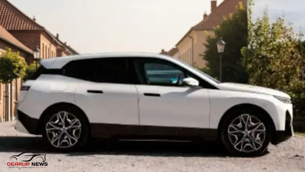 BMW iX exterior