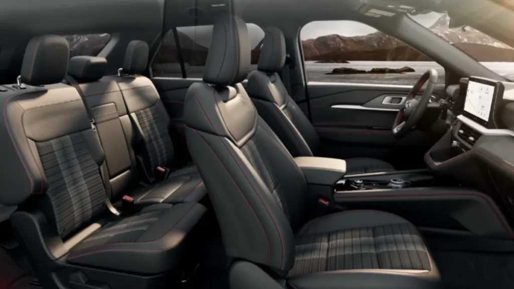 Ford Explorer 2025 interior