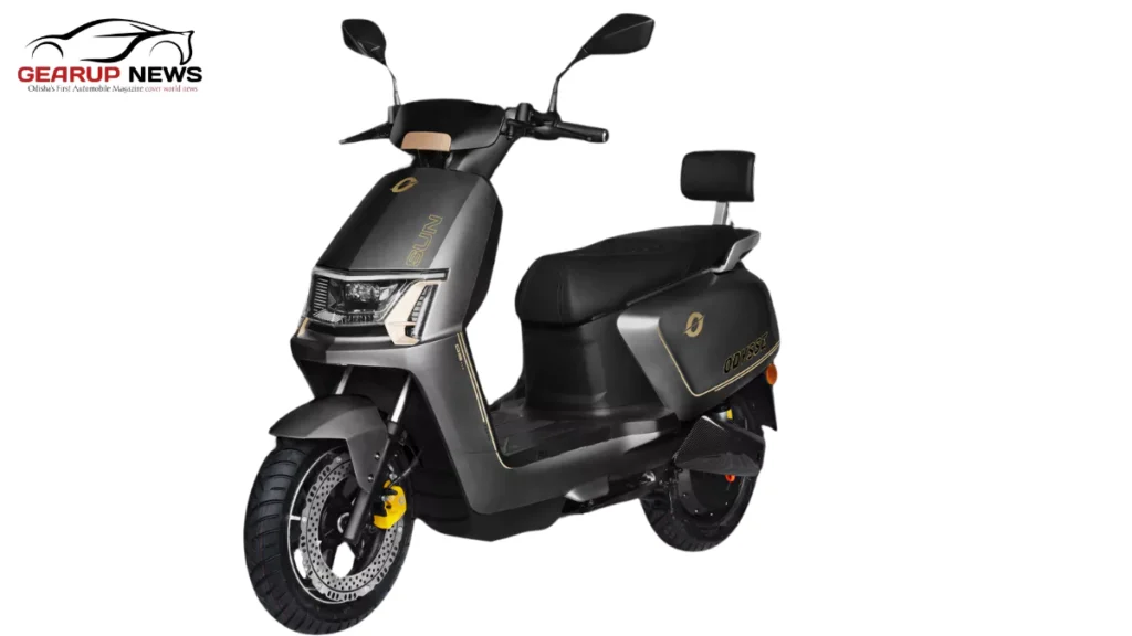 Odysse Sun electric scooter parked on road, highlighting compact and modern look